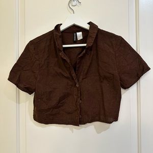 Linen crop. Brown. Size small